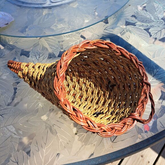 Cornucopia Wicker Basket HORN OF PLENTY TABLE DECOR thanksgiving woven handle - Picture 2 of 5
